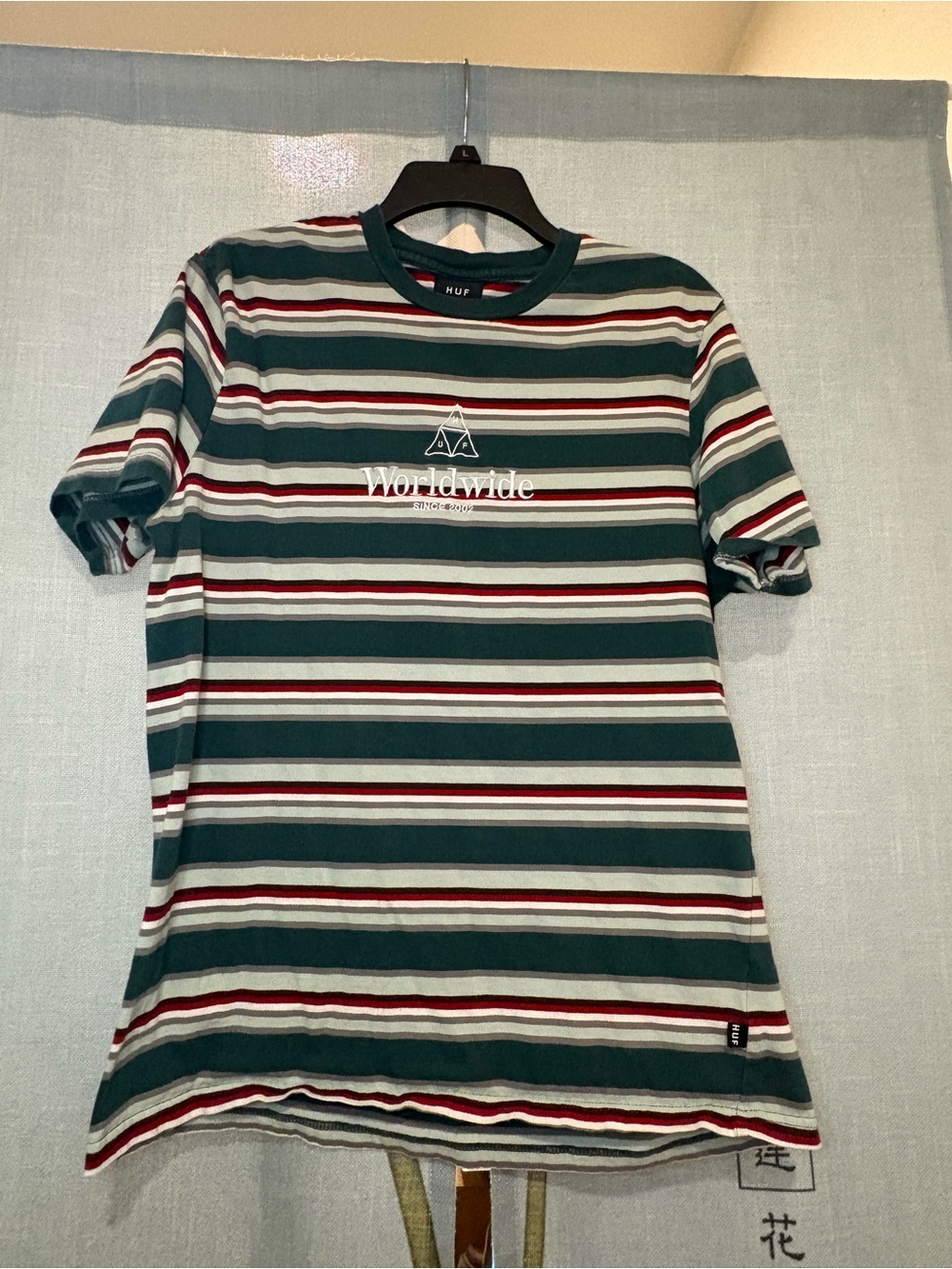 HUF Striped Worldwide Tee - 💚🤍❤️